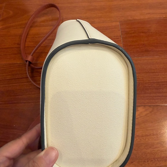 Danse lente mini Johnny bucket bag cream orange brown rust strap crossbody purse - Picture 5 of 7